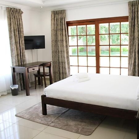 My Home Bed And Breakfast Mogoditshane 외부 사진